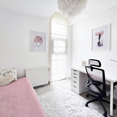 Bed & Breakfast - Entre Paris & Disneyland Apartment Roissy-en-Brie Ngoại thất bức ảnh