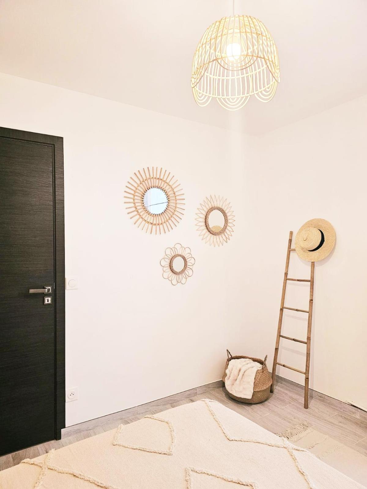 Bed & Breakfast - Entre Paris & Disneyland Apartment Roissy-en-Brie Ngoại thất bức ảnh